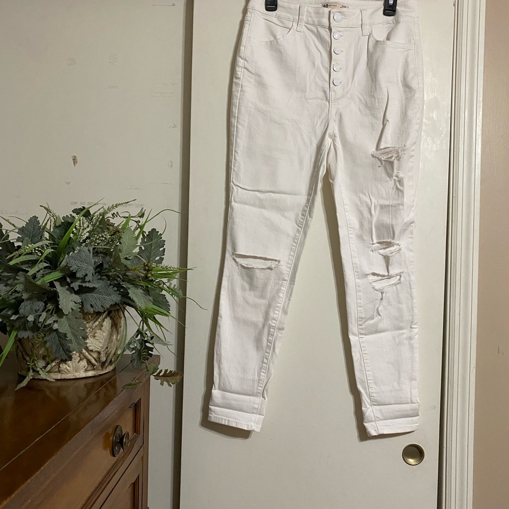 SO White Skinny Distressed Jeans